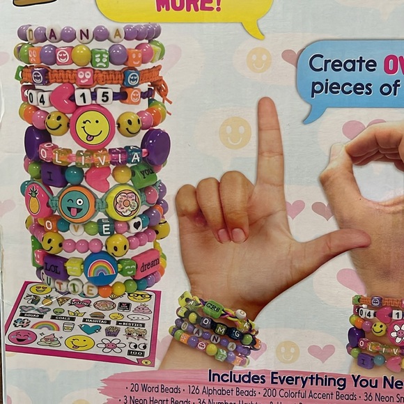 Just My Style Emoticon Message Beads Kit. Create over 20 pieces of jewerly. - Picture 9 of 11